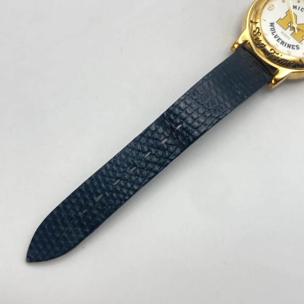 University of Michigan Wolverines Men's Watch 34mm Sun Time NO MUSIC New Battery
